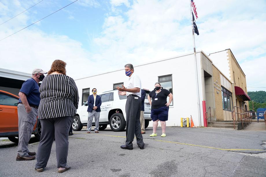 Sen. Joe Manchin Tours U.S. Post Office Facilities Throughout West Virginia