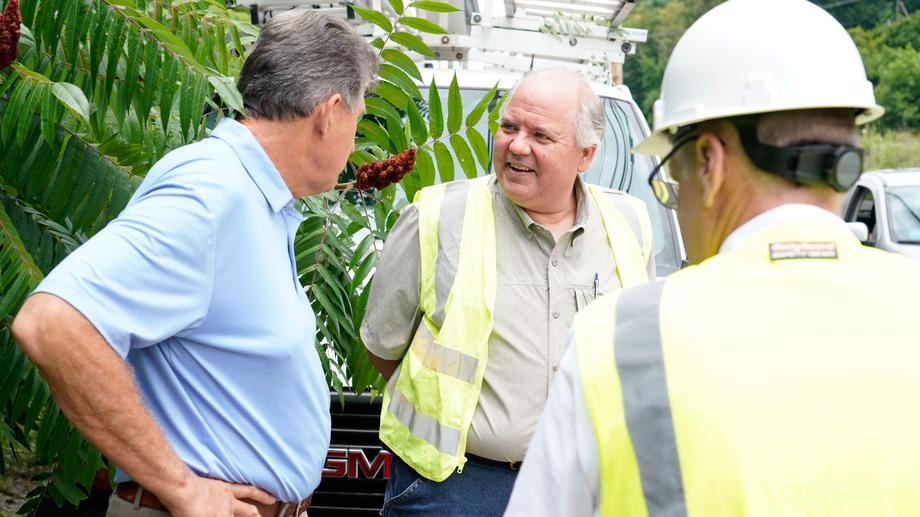 Manchin Tours Kanawha County Infrastructure Projects